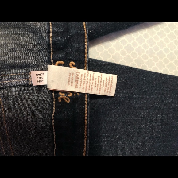 Justice Capris - Picture 2 of 4